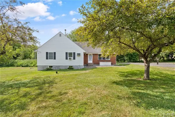 871 County Route 4, Central Square, NY 13036