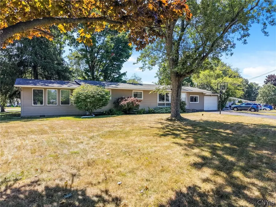 126 Grandy Drive, Liverpool, NY 13088 - #2