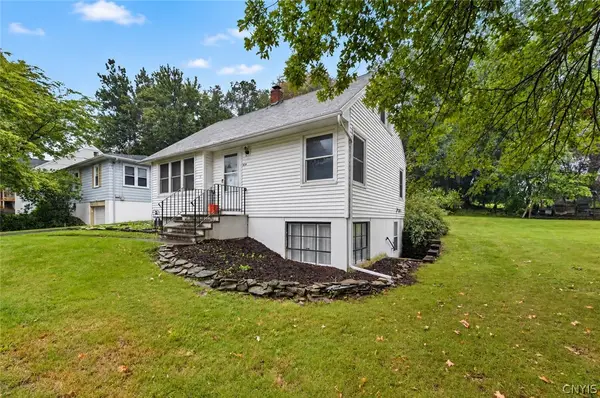 325 Washington Boulevard, Fayetteville, NY 13066