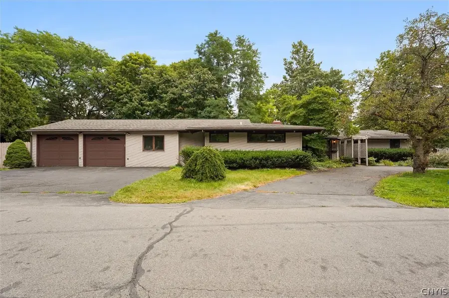 100 Sherbrooke Road, Manlius, NY 13104 - #2