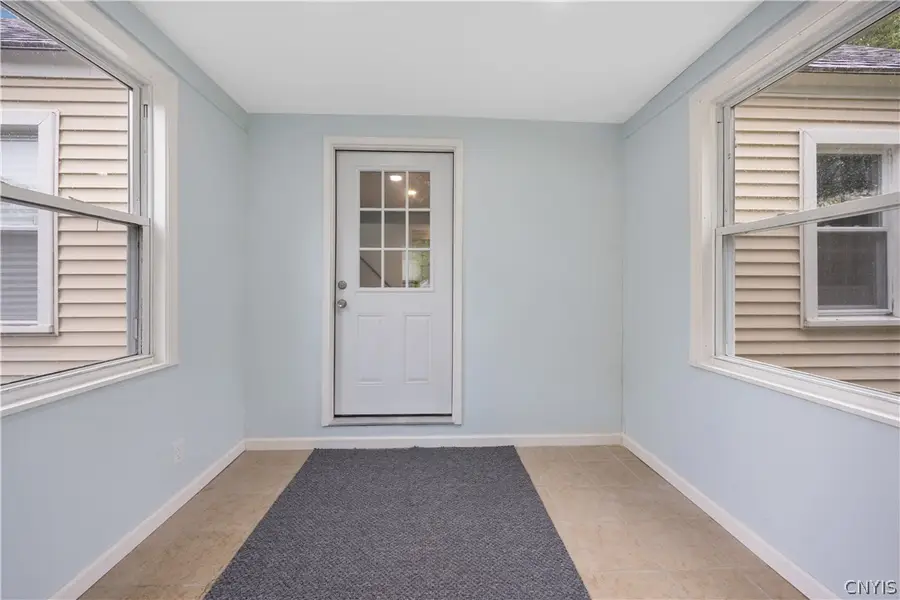 41 Grover Street, East Syracuse, NY 13057 - #3