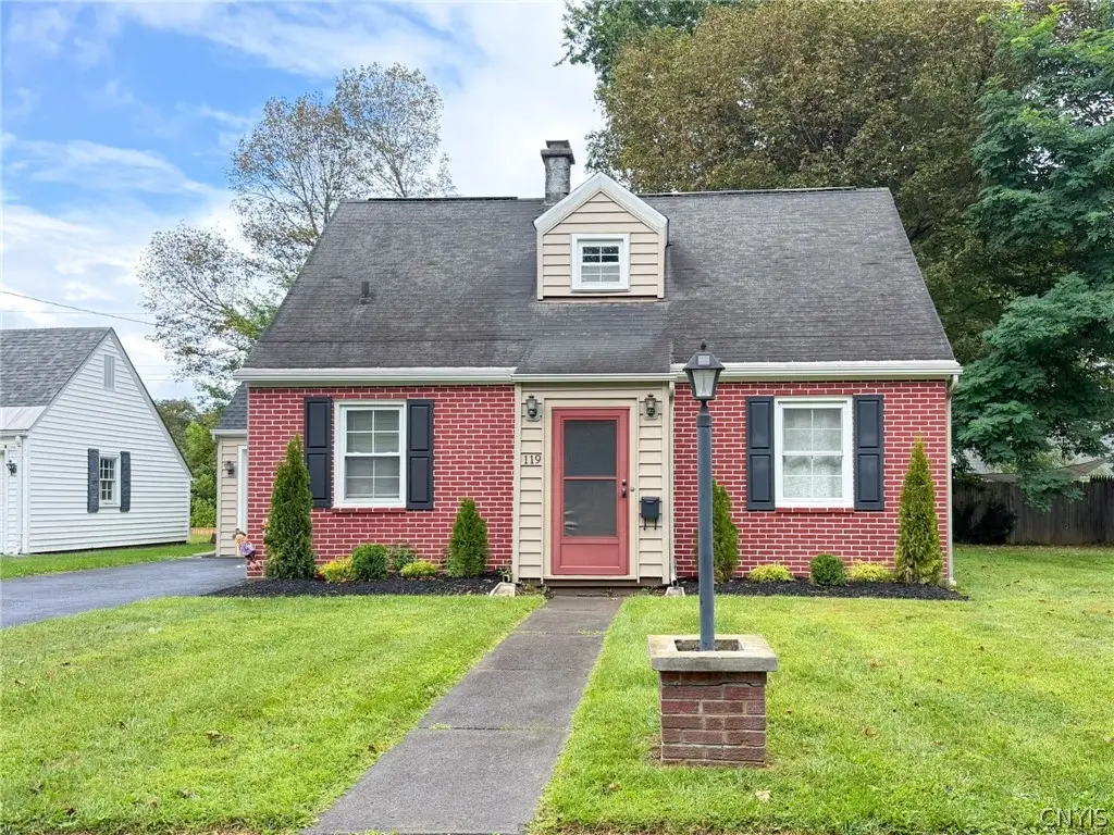 119 Kensington Drive, Utica, NY 13501 - #1