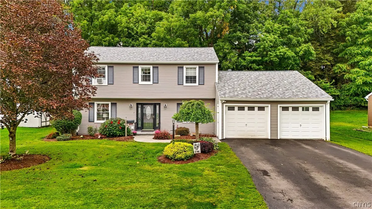 7 Bromwich Road, New Hartford, NY 13413 - #1