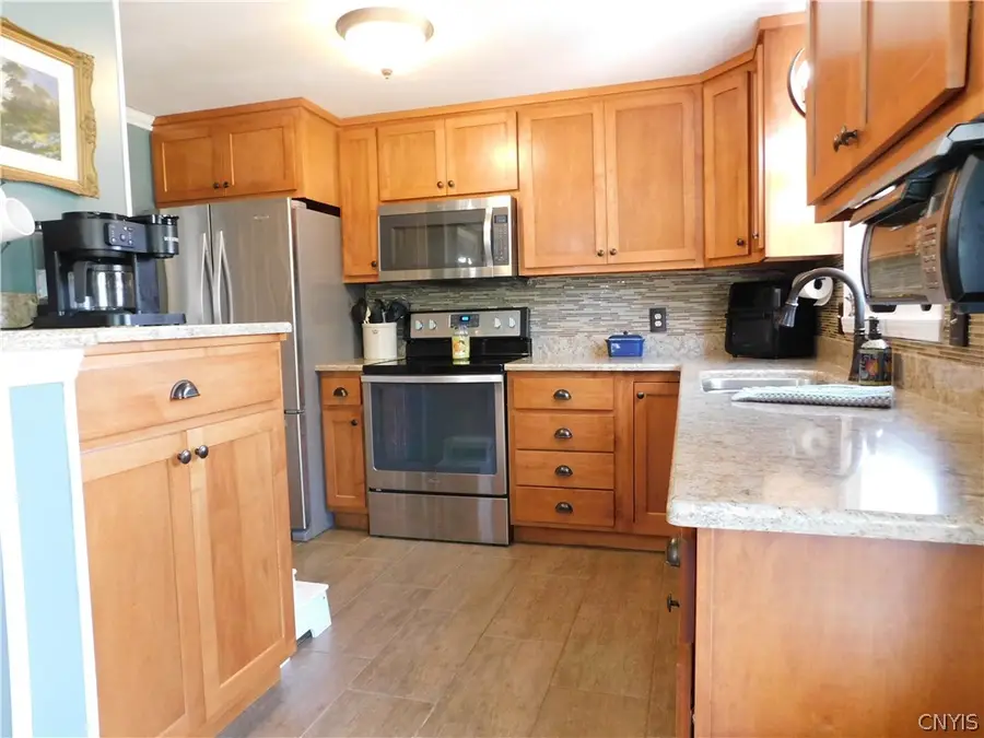 211 Stroud Street, Canastota, NY 13032 - #2