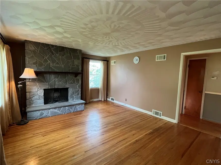 2842 Oneida Street, Utica, NY 13501 - #2