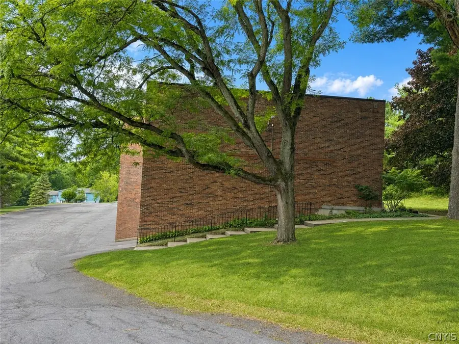 40 Chestnut, New Hartford, NY 13413 - #2