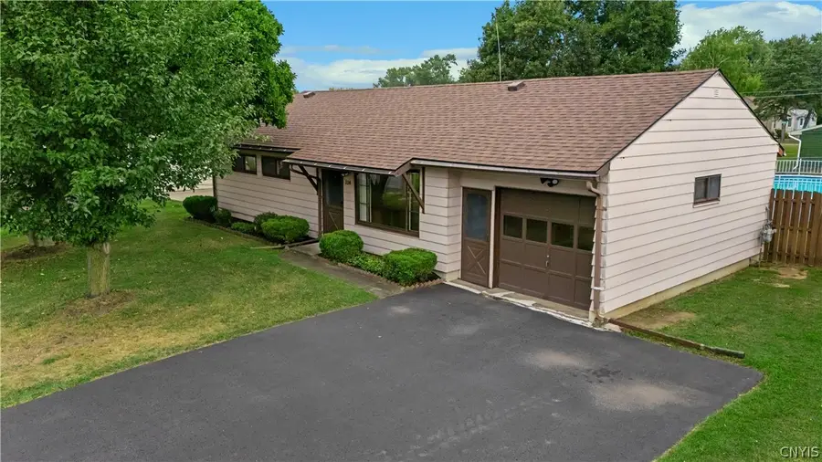 114 Pleasantview Drive, Liverpool, NY 13088 - #3