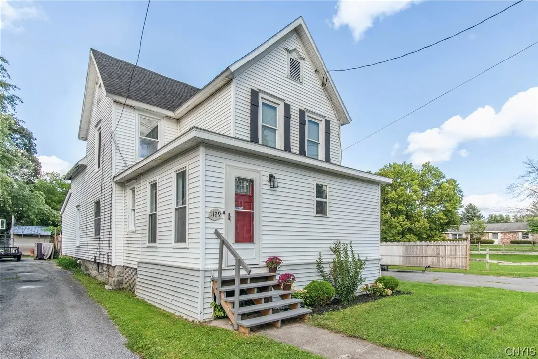 1129 Gill Street, Watertown, NY 13601 - #1
