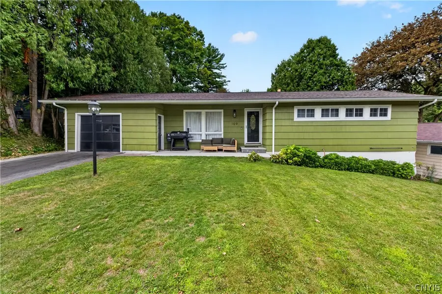109 Camillus Park Drive, Camillus, NY 13031 - #3