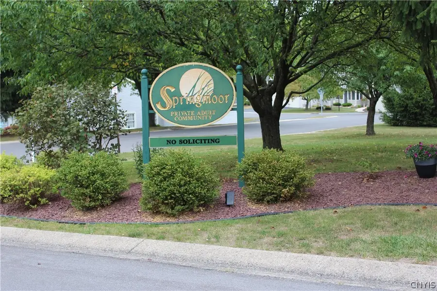 210 Springmoor Drive, Liverpool, NY 13088 - #2