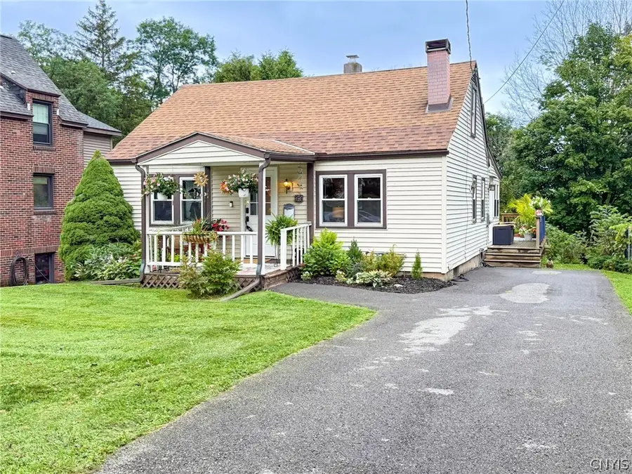 33 Hillside Avenue, New Hartford, NY 13413 - #3