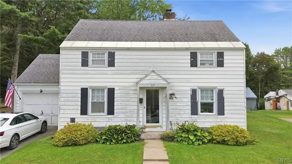82 N Helmer Avenue, Dolgeville, NY 13329
