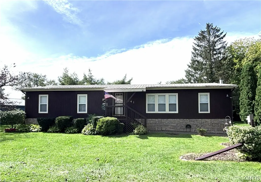 141 Larkin Avenue, Canastota, NY 13032 - #1