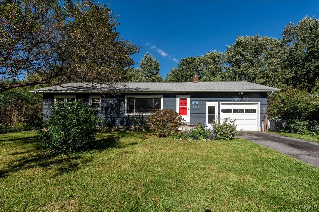 6637 E Taft Road, East Syracuse, NY 13057 - #1