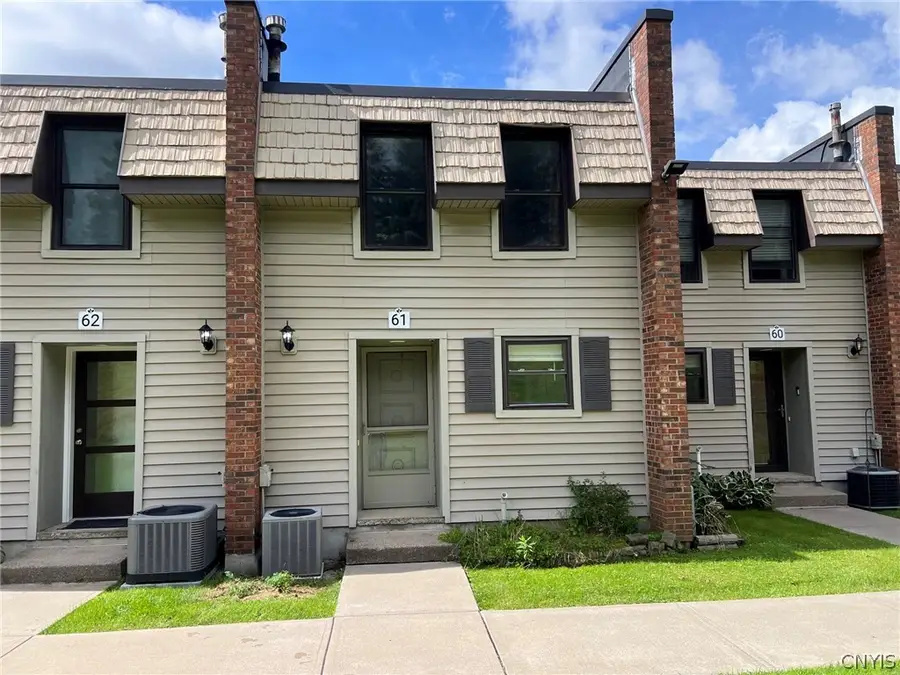 61 Chestnut Hills, New Hartford, NY 13413 - #2