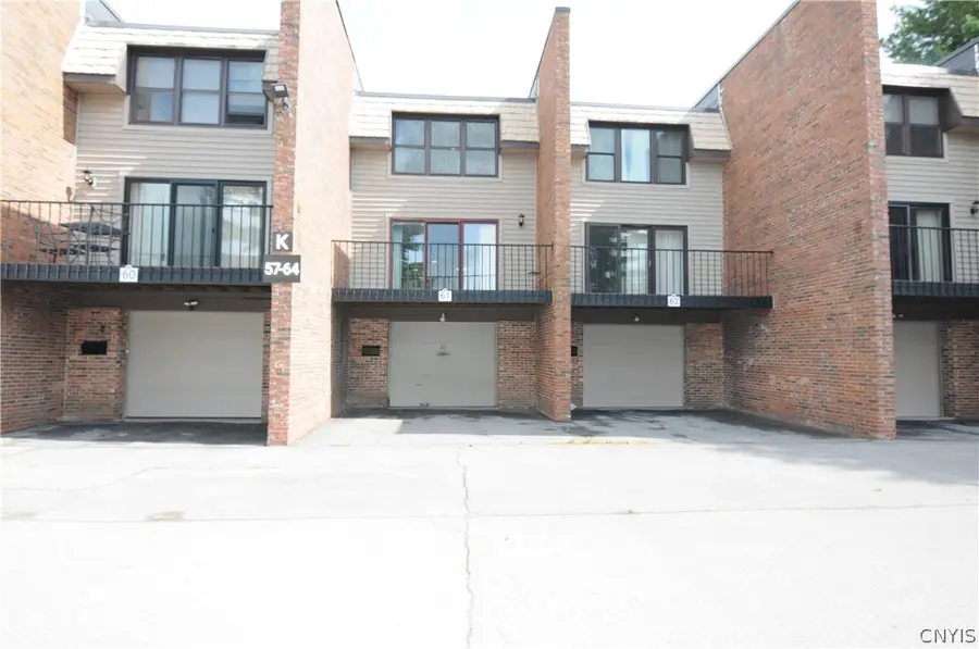 61 Chestnut Hills, New Hartford, NY 13413 - #3