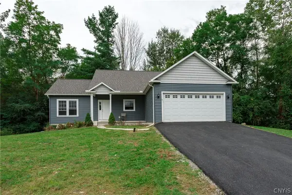 9 Platten Drive, Jordan, NY 13080