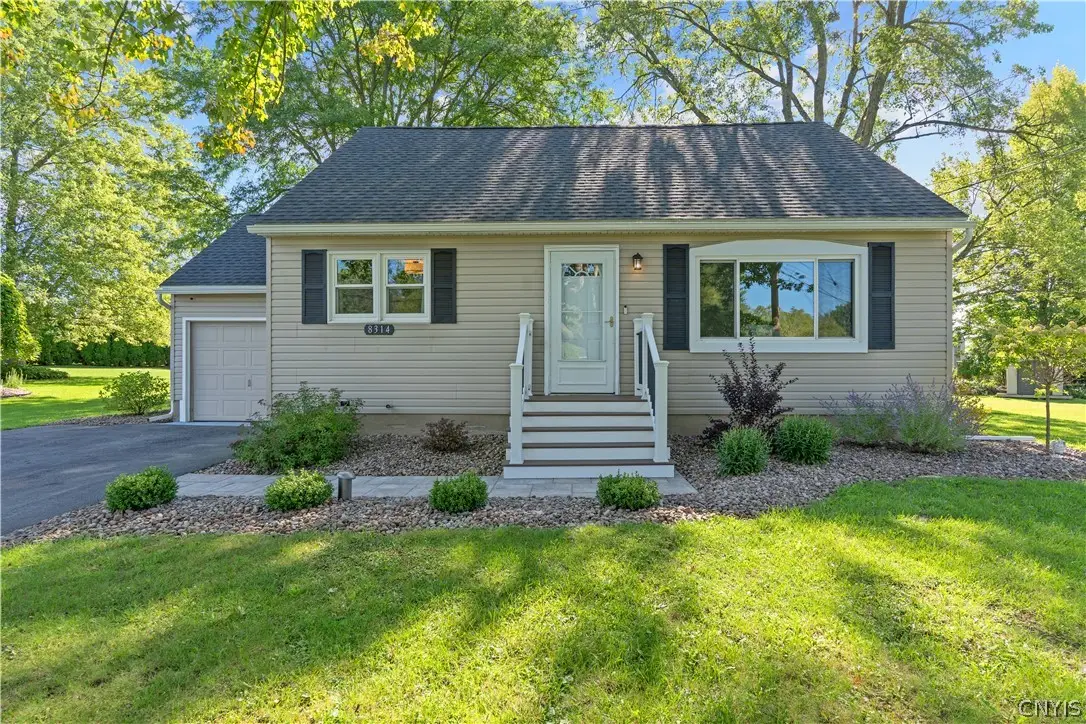 8314 Doreen Avenue, Cicero, NY 13039 - #1