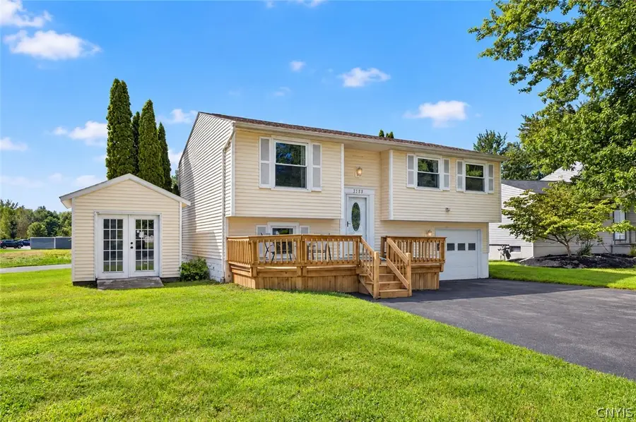 3888 Pintail Path, Liverpool, NY 13090 - #2