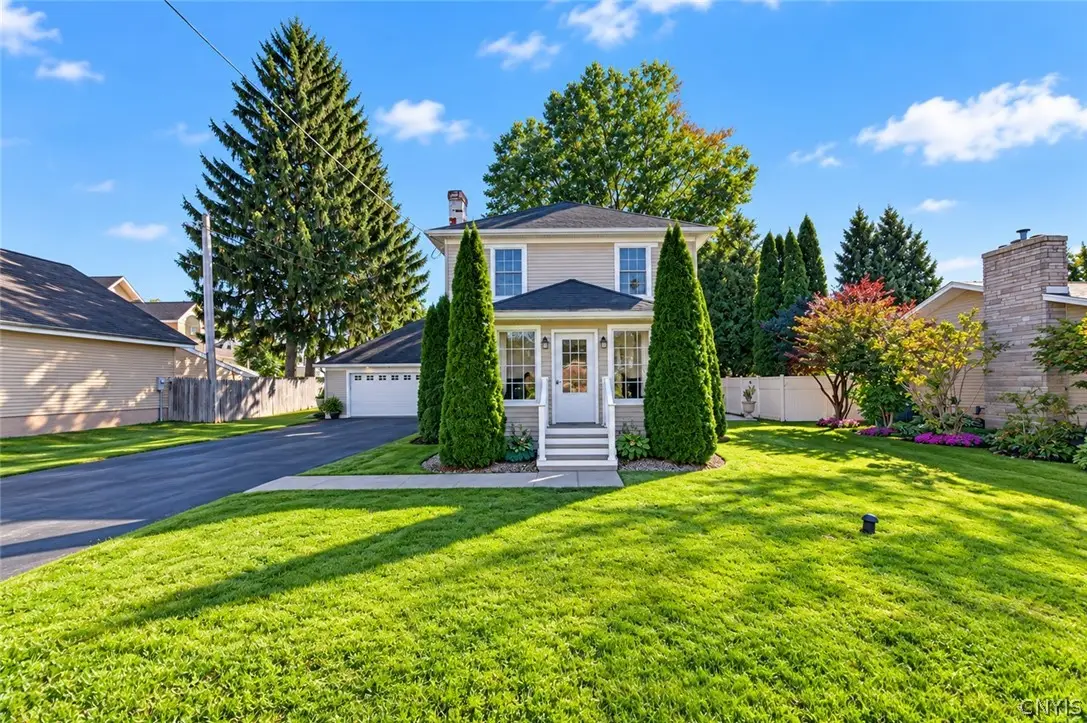 8846 Seneca Avenue, Cicero, NY 13039 - #1