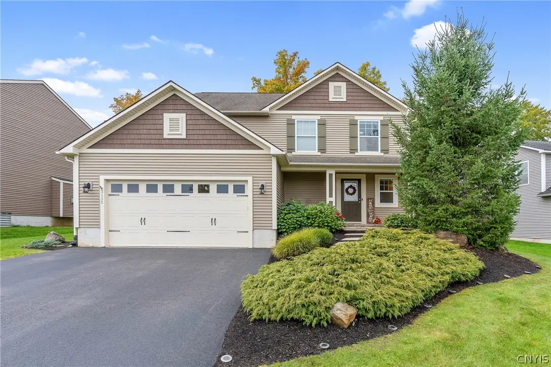 3135 Samantha Drive, Baldwinsville, NY 13027 - #1
