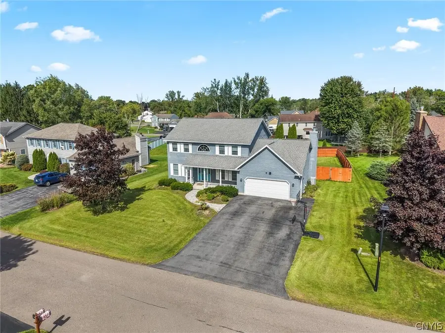 6010 Lisi Gardens Drive, Syracuse, NY 13212 - #2