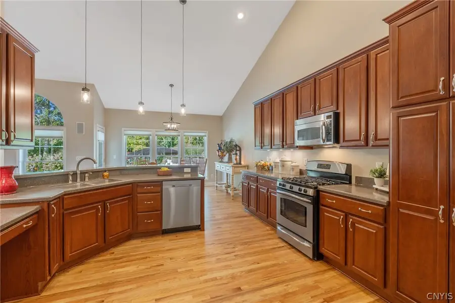 3324 Rock Rose Cir, Baldwinsville, NY 13027 - #3