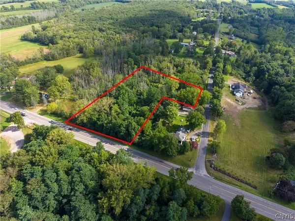 Beech Road, Auburn, NY 13021