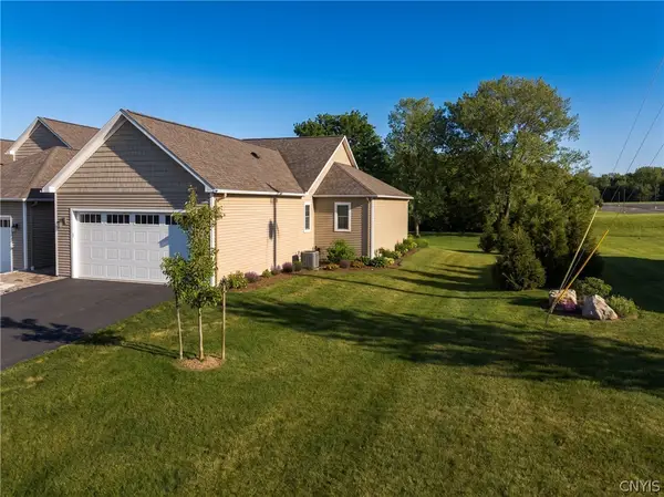 4490 Lauder Lane, Skaneateles, NY 13152