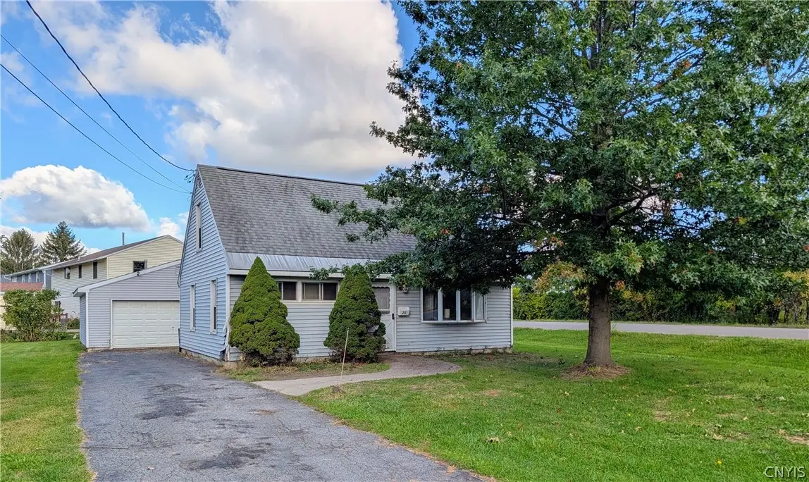 213 Memphis Street, Liverpool, NY 13088 - #1