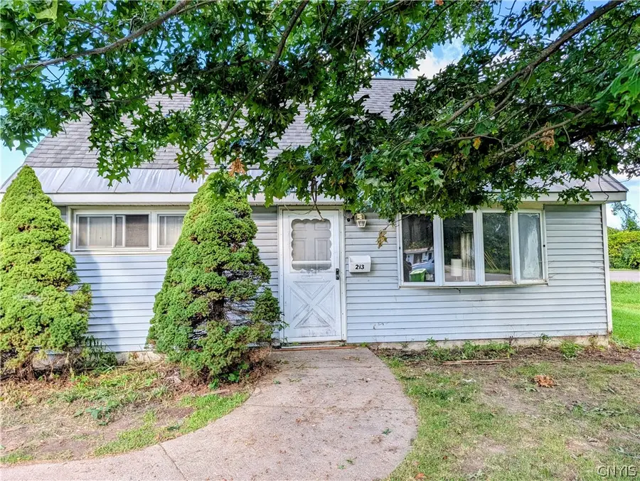 213 Memphis Street, Liverpool, NY 13088 - #2