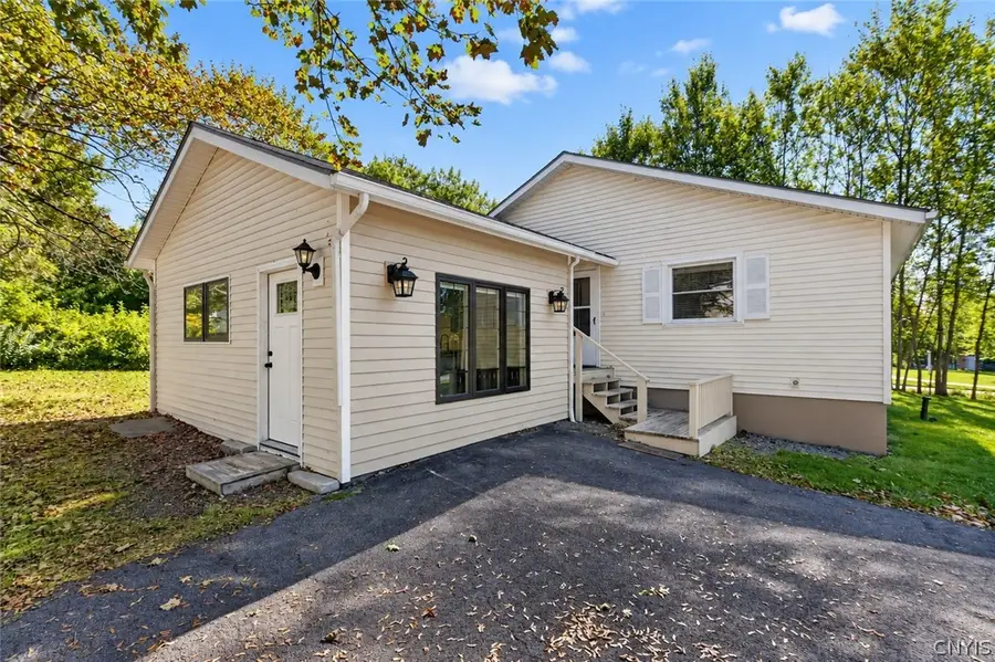 171 Swift Street, Oswego, NY 13126 - #3