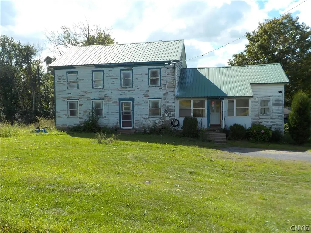 8121 Dog Harbor Road, Baldwinsville, NY 13027 - #1