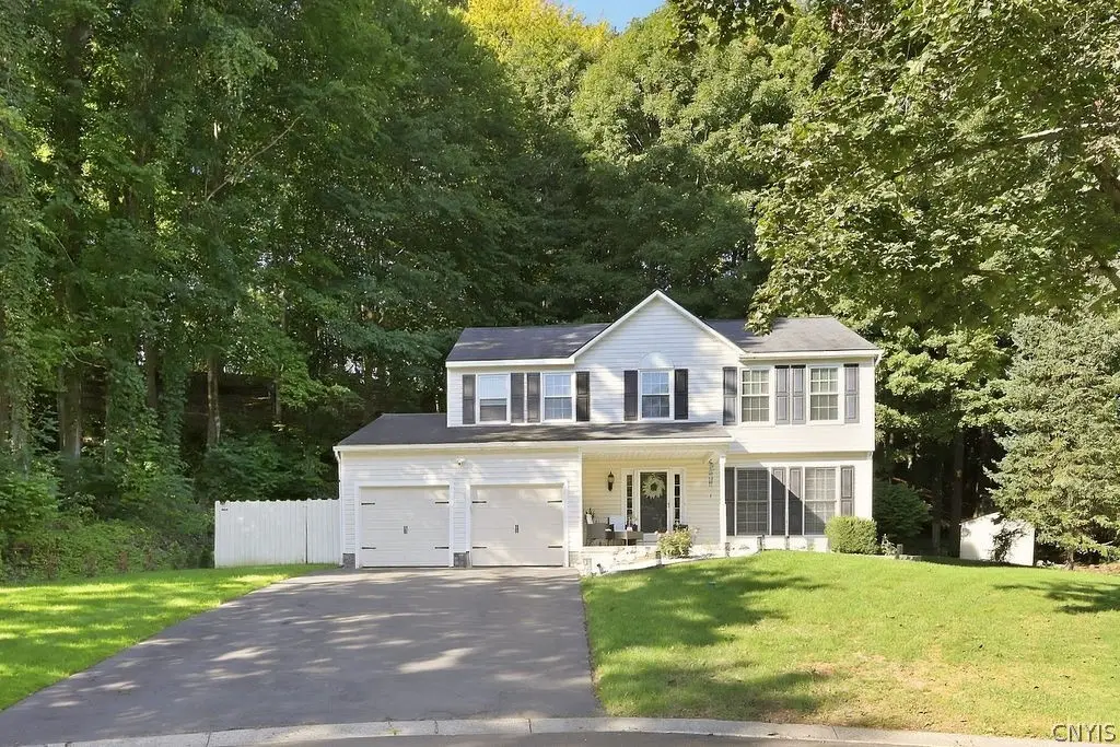 2 Chaucer Circle, Baldwinsville, NY 13027 - #1