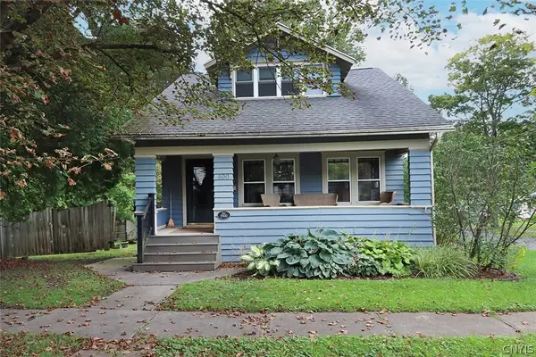 400 Warren Street, Fayetteville, NY 13066