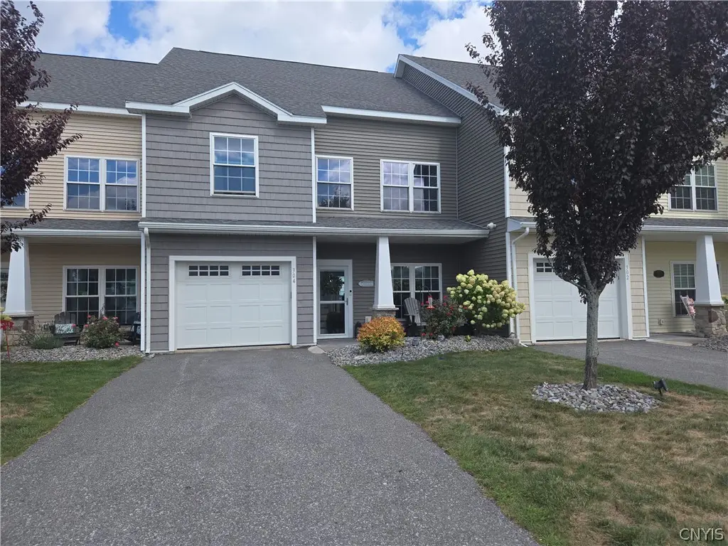 304 Sebastian Cove, Chittenango, NY 13037 - #1
