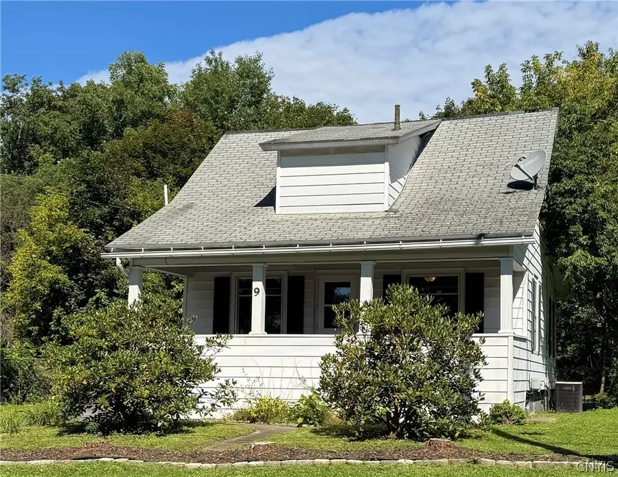9 Monroe Street, Binghamton, NY 13904 - #2