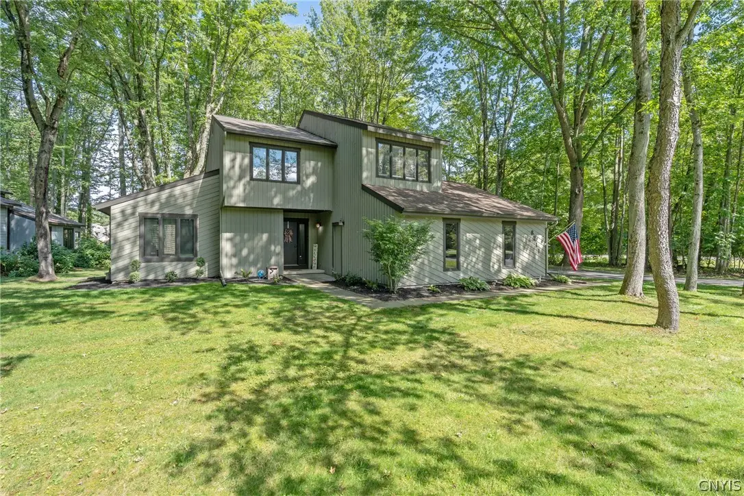 8711 Radburn Drive, Baldwinsville, NY 13027 - #1