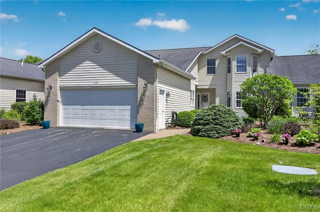 417 Briar Brook Run, Fayetteville, NY 13066 - #1