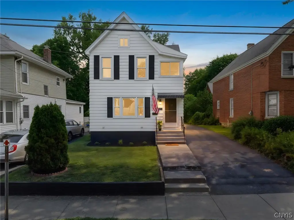 120 Peck Avenue, Syracuse, NY 13206 - #1