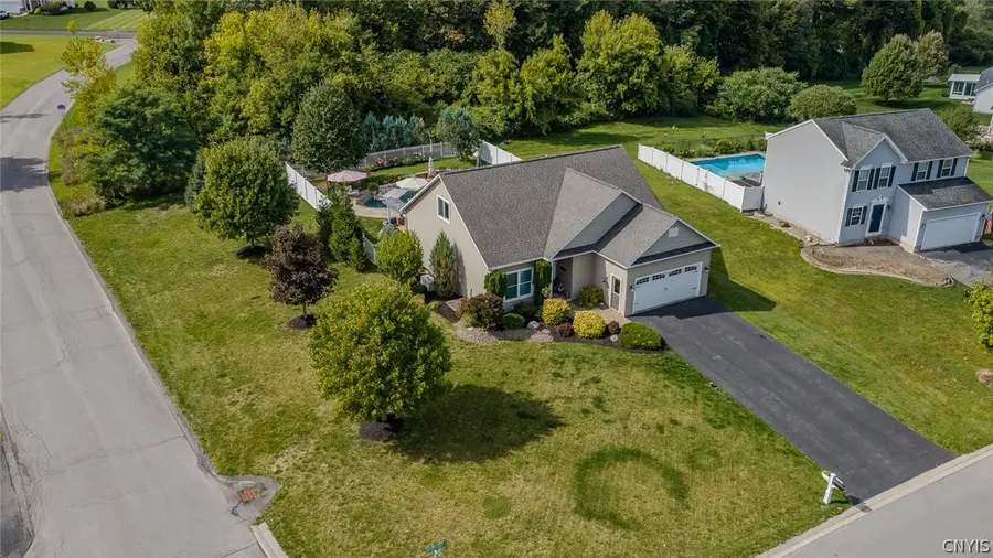2095 Whisper Ridge Drive, Chittenango, NY 13037 - #3