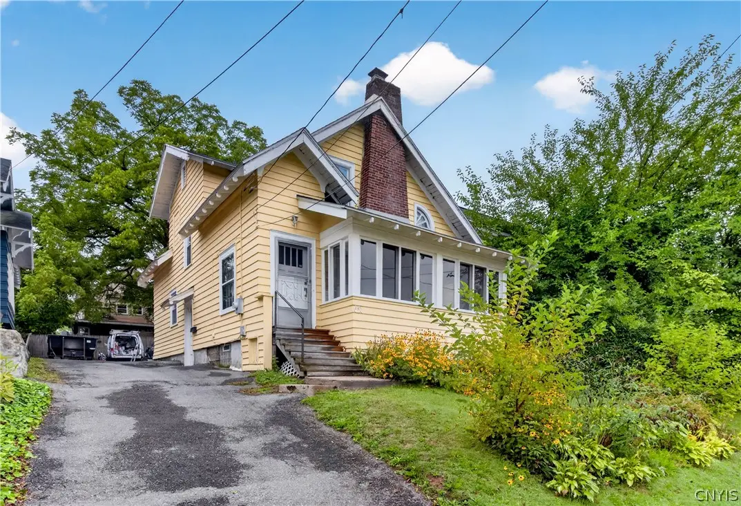 651 Helen Street, Syracuse, NY 13203 - #1