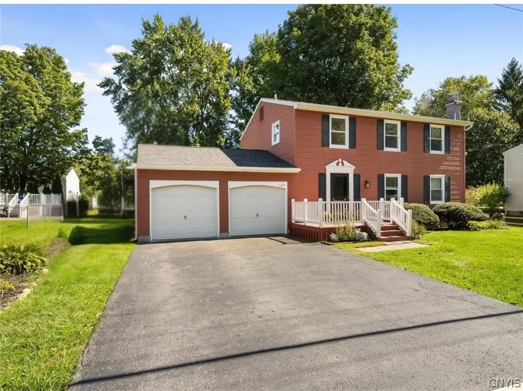 122 Smokey Hollow Rd, Baldwinsville, NY 13027 - #1