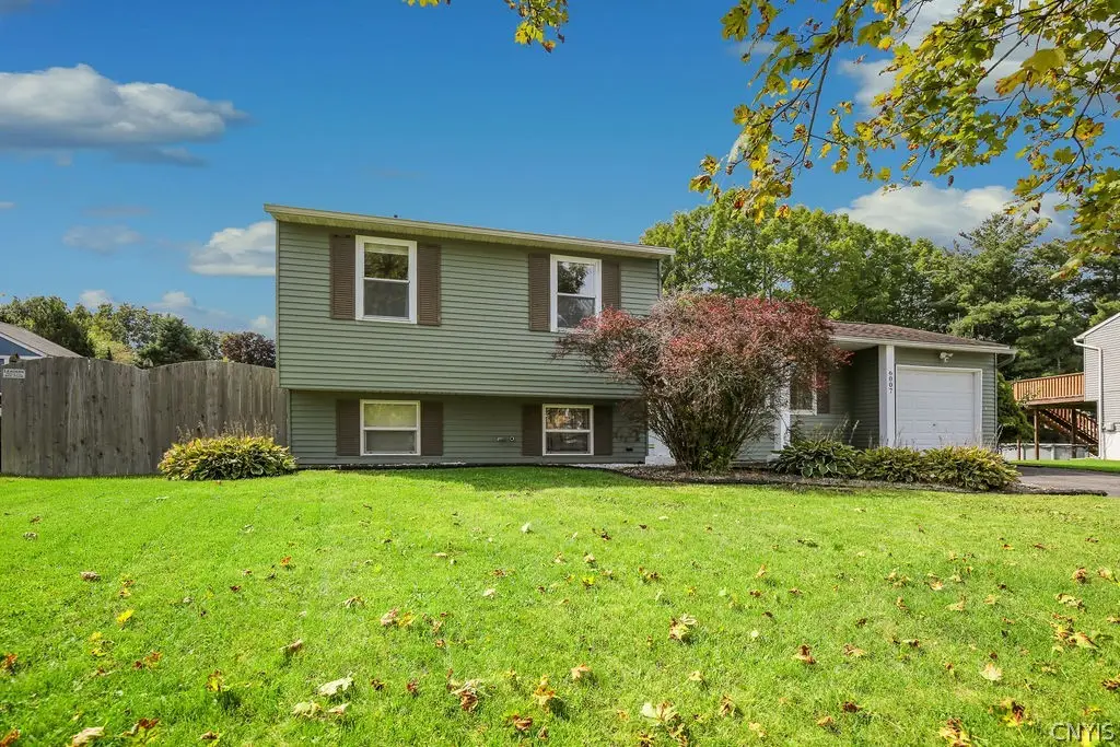 6007 Bannister Drive, Cicero, NY 13039 - #1