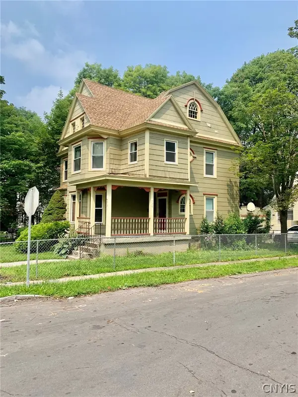 329 Salt Springs Road, Syracuse, NY 13224