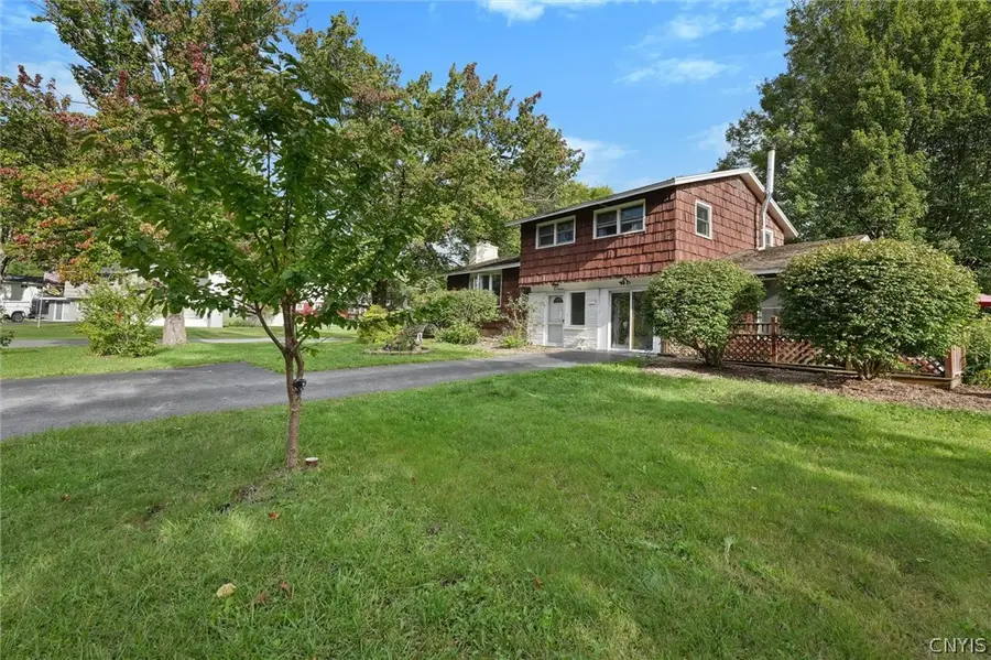 214 Wells Avenue W, Syracuse, NY 13212 - #3