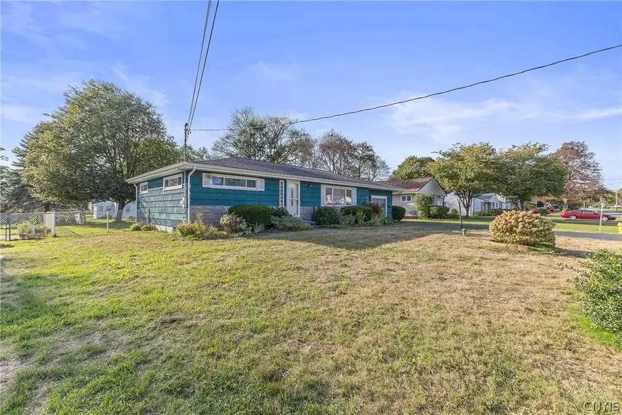 207 Sandra Drive, Syracuse, NY 13212 - #2