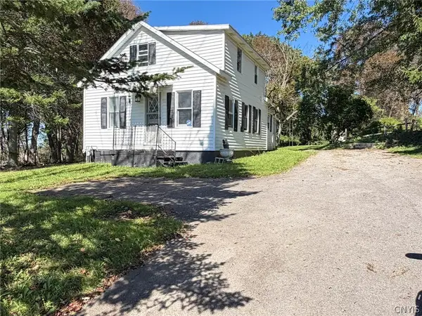 9481 Sessions Road, New Hartford, NY 13413