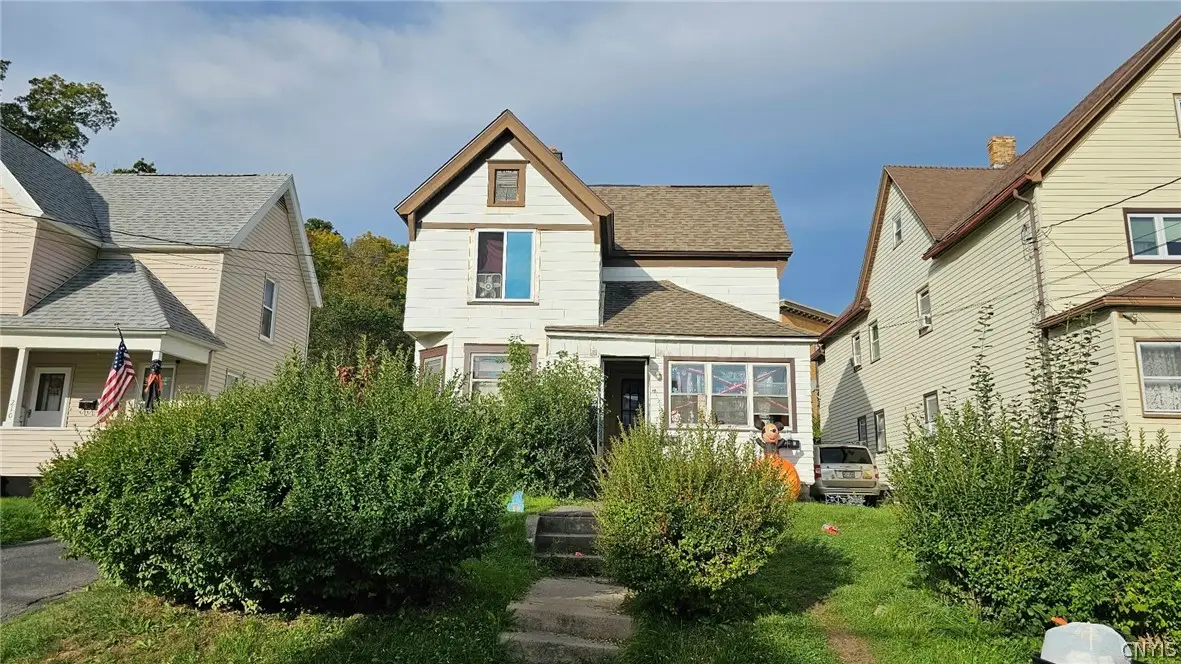 208 Freeman Avenue, Syracuse, NY 13209 - #1