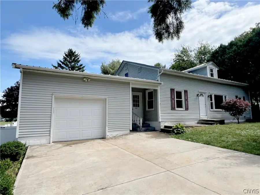 303 Tuttle Avenue, Canastota, NY 13032 - #2